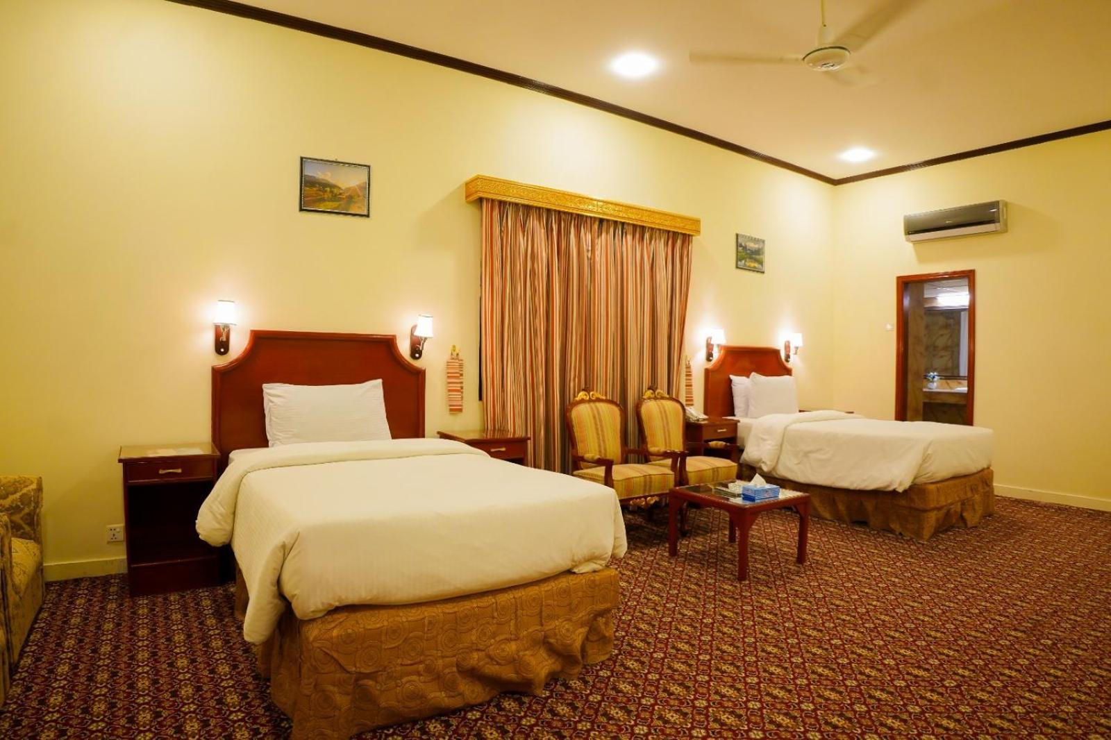 Indus Hotel Hyderabad Exterior foto