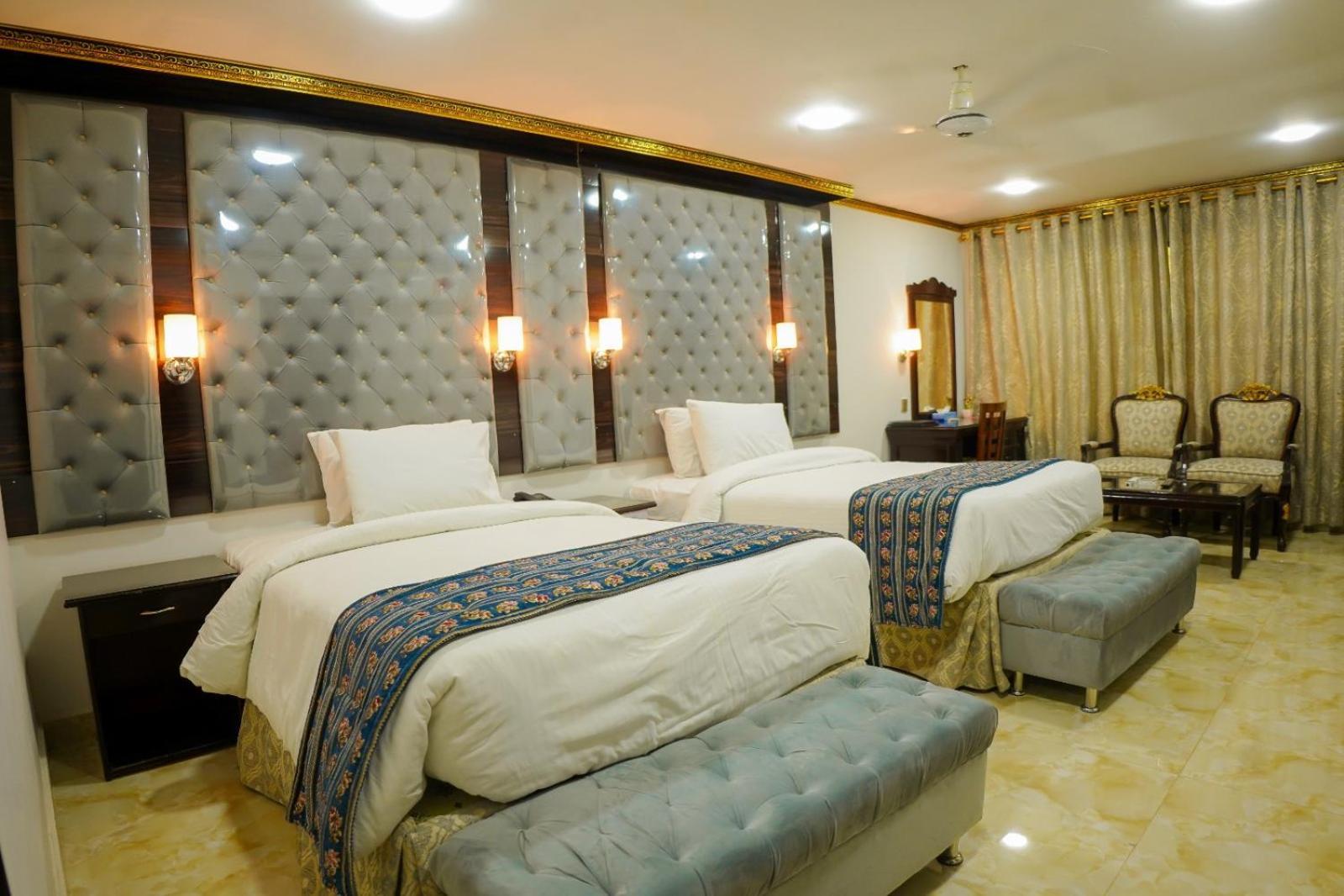 Indus Hotel Hyderabad Exterior foto