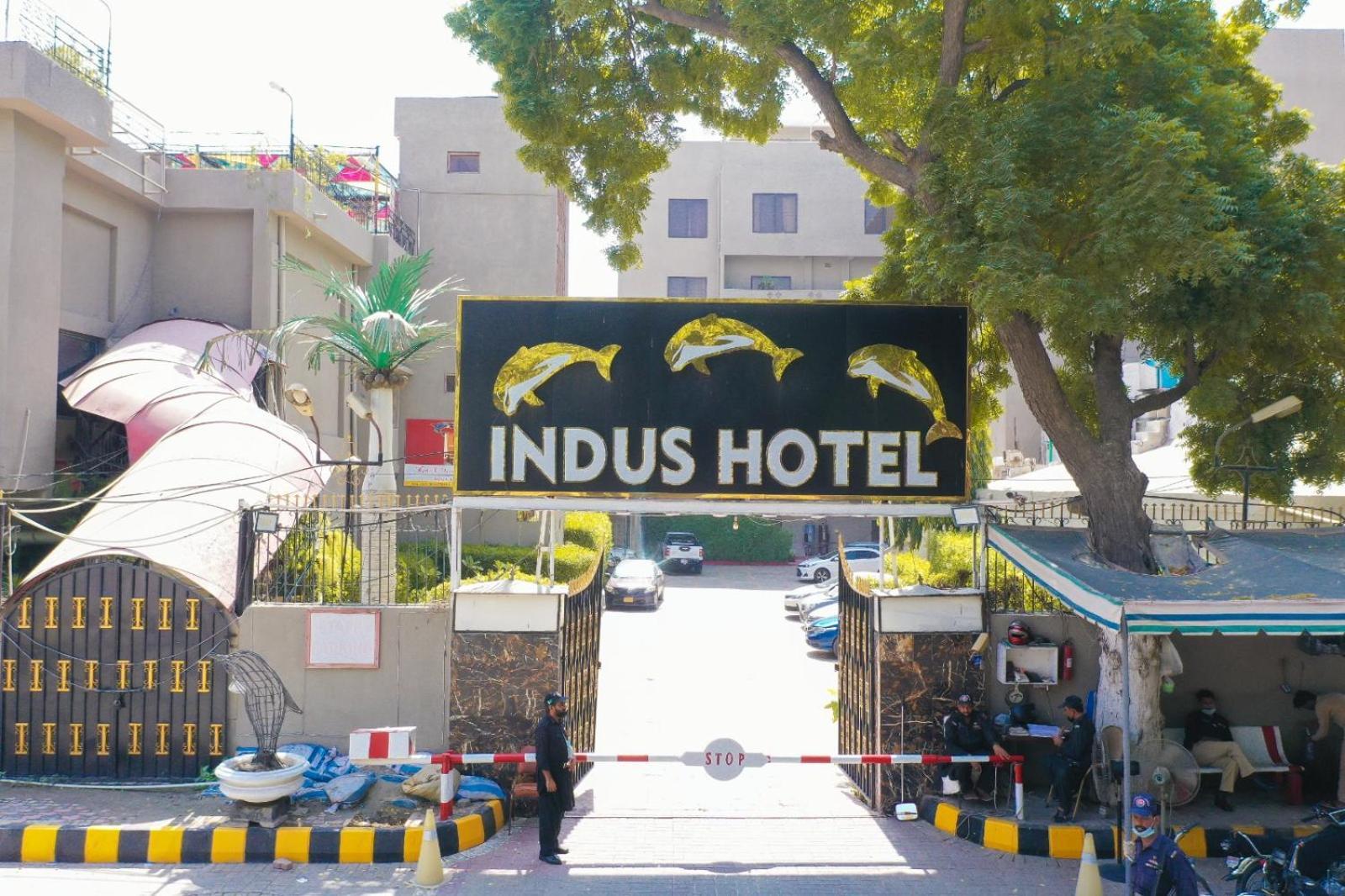 Indus Hotel Hyderabad Exterior foto