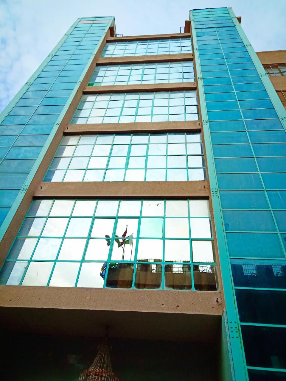 Indus Hotel Hyderabad Exterior foto